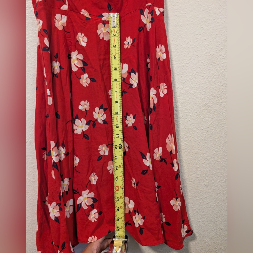 Old Navy Women's Dress - Picture 5 of 6